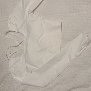 Cropped long-sleeved Activewear